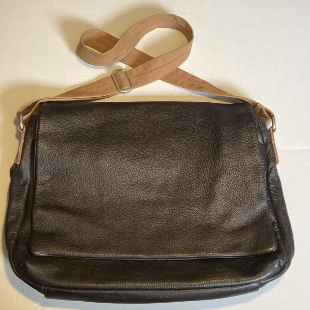 Vintage Danier Laptop/Messenger Bag in Pebble Leather